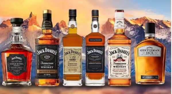 Adding Ratio 0.06-0.3% Johnnie Walker aroma taste Whiskey Flavor For coffee Carbonated Drinks Sparkding Wateryogurt Ice Cream Cakes And Baking